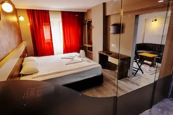 Taşkın Hotel