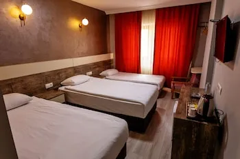 Taşkın Hotel