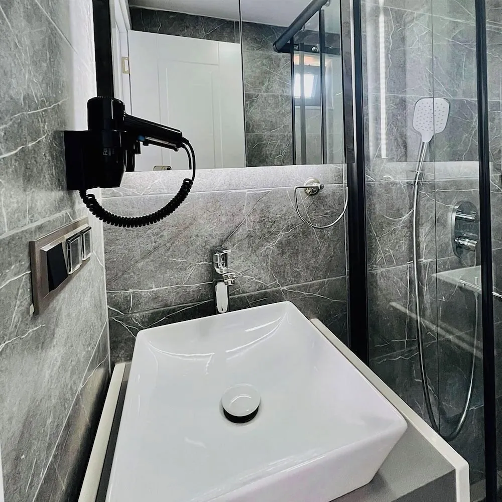Junior Stüdyo Süit, Sigara İçilmez, Şehir Manzaralı