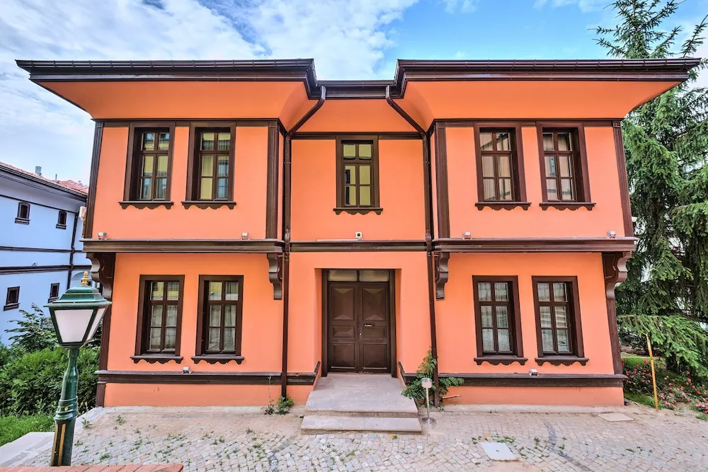 Standard Oda, Şehir Manzaralı