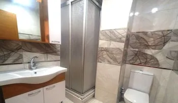 Only Females - Bakırköy Ladies Hostel