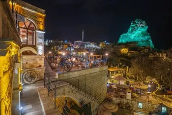 Capp Royal Cave Hotel