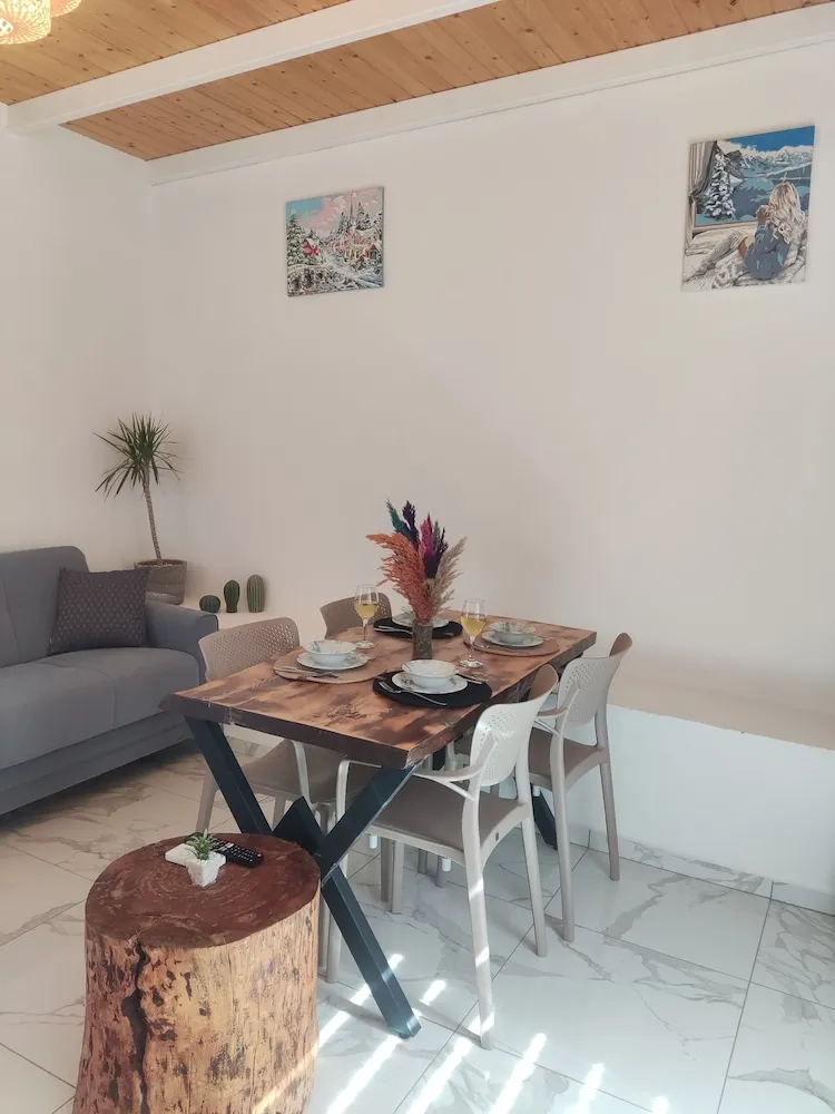 Junior Villa, 1 Yatak Odası, Mutfak, Havuz Manzaralı