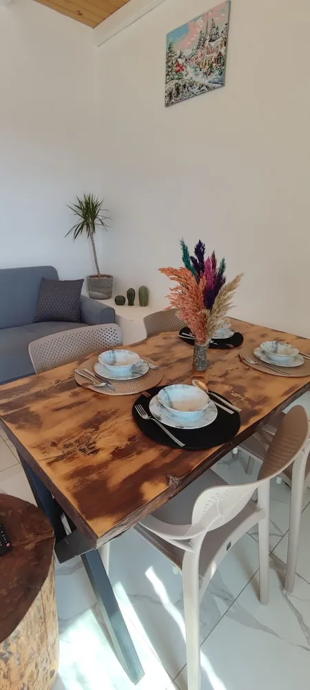 Junior Villa, 1 Yatak Odası, Mutfak, Havuz Manzaralı