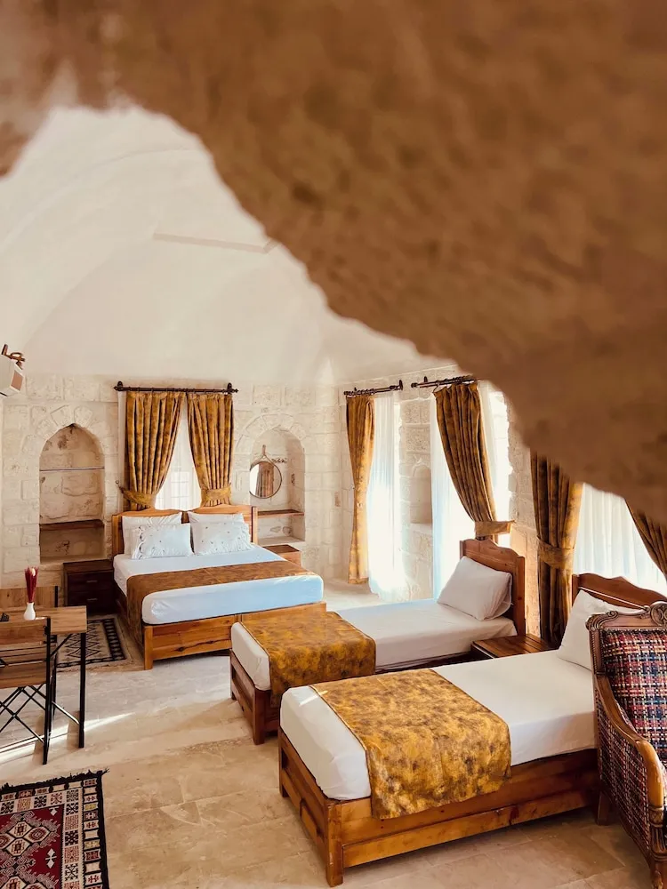 Comfort Tek Büyük veya İki Ayrı Yataklı Oda, Birden Çok Yatak, Şehir Manzaralı