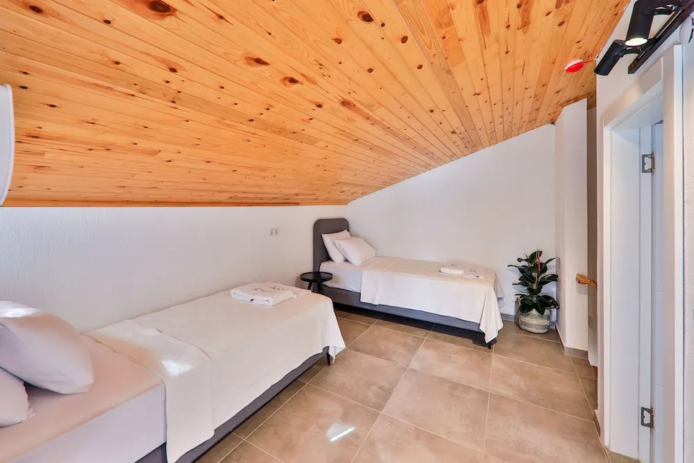 Family Dubleks, 2 Yatak Odası, Balkon, Dağ Manzaralı