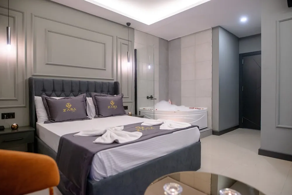 Deluxe Tek Büyük Yataklı Oda, 1 Büyük (Queen) Boy Yatak, Şehir Manzaralı