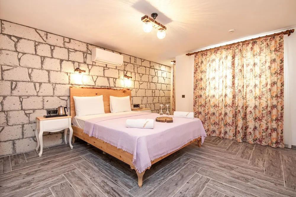 Stone Room without Balcony