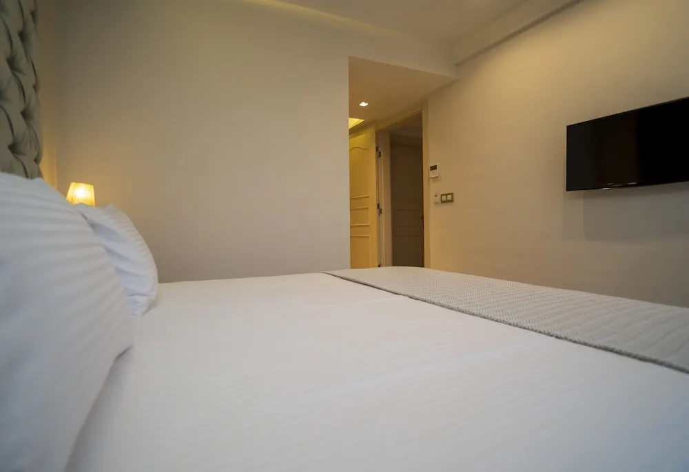 Deluxe Stüdyo Süit