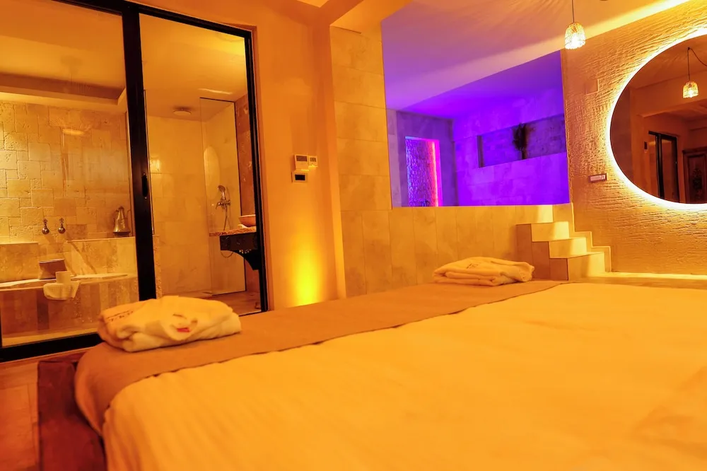 Royal Oda, Kişiye Özel Havuzlu