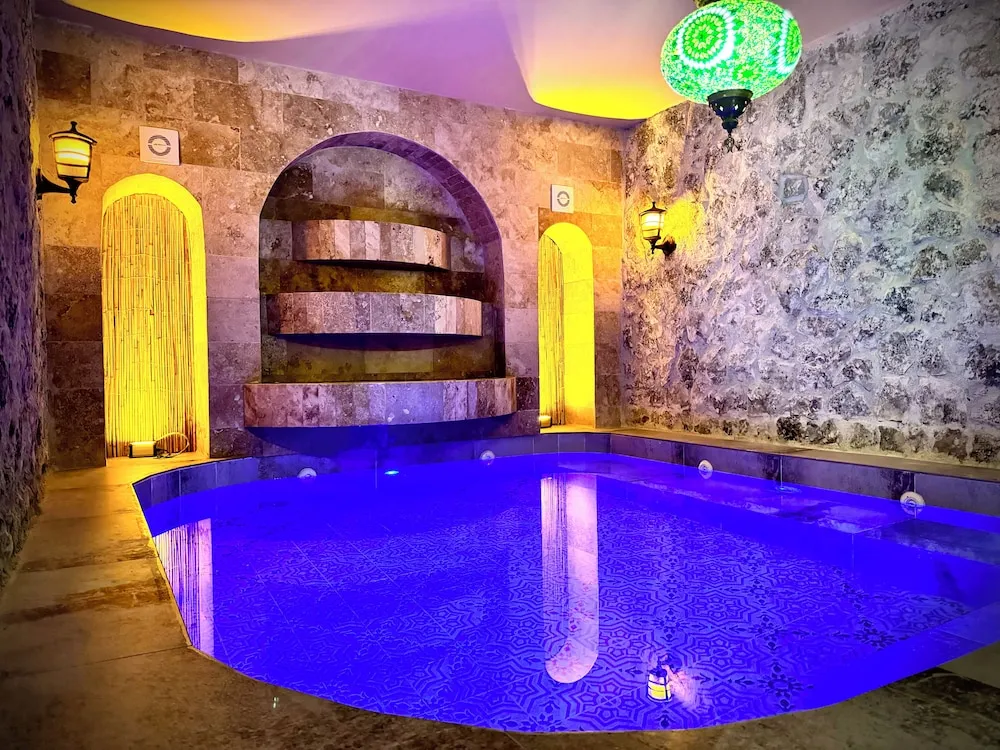 Superior Oda, Kişiye Özel Havuzlu