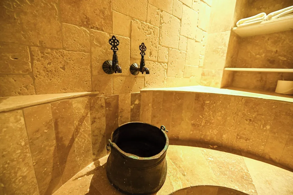 Gallery Süit, Sıcak Su Küveti