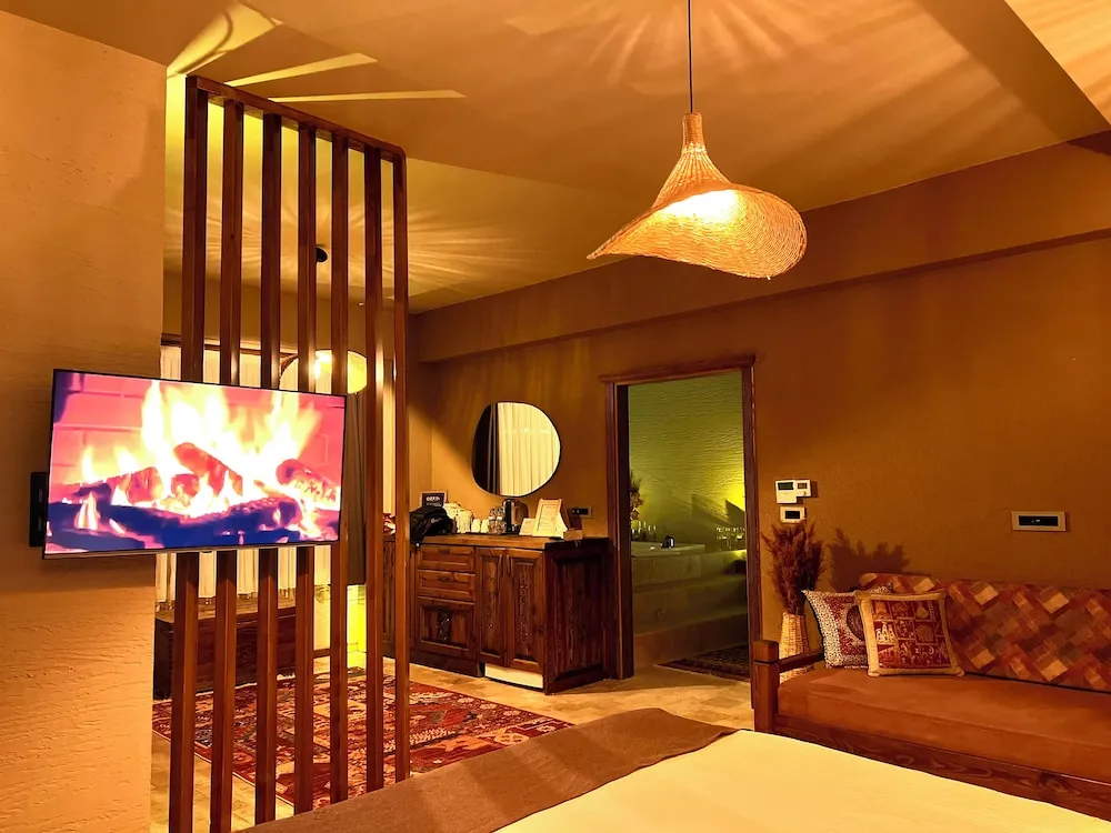 Gallery Süit, Sıcak Su Küveti