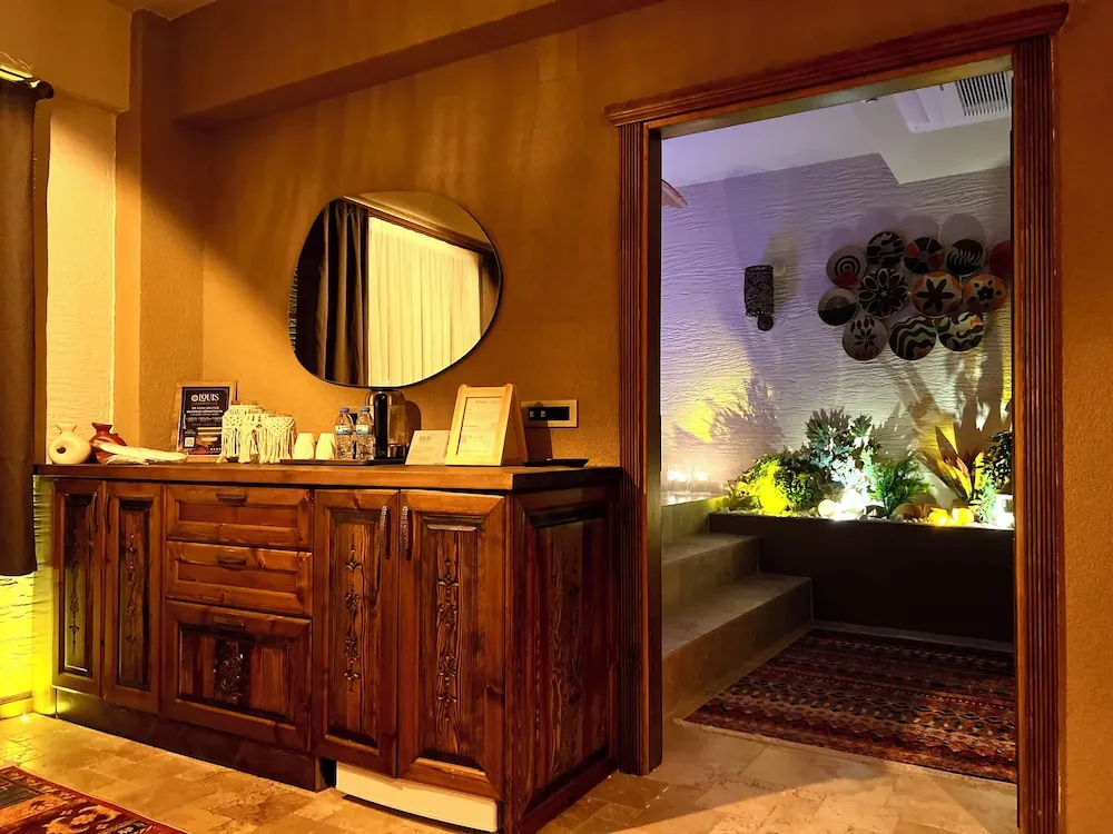 Gallery Süit, Sıcak Su Küveti