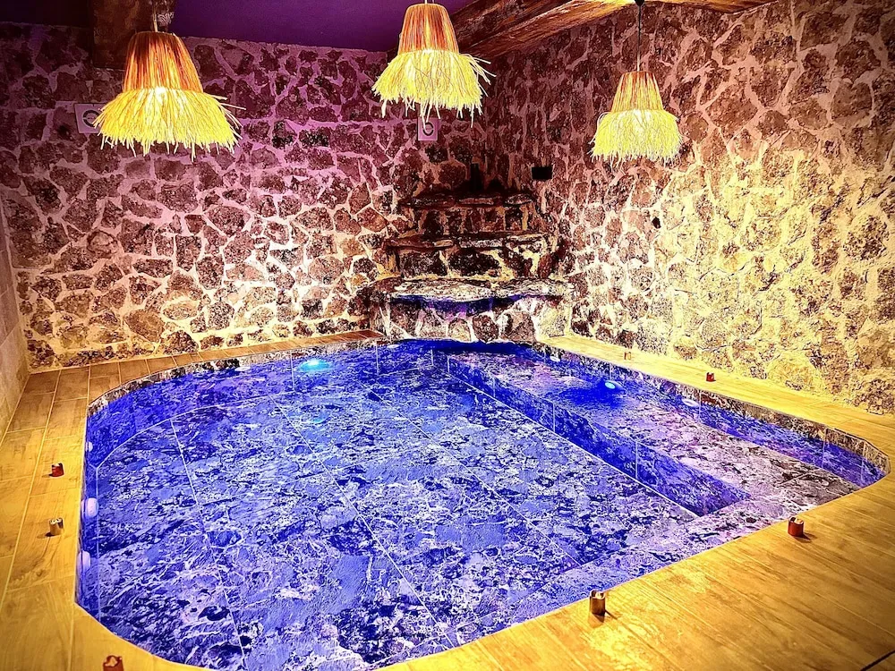 Luxury Oda, Kişiye Özel Havuzlu