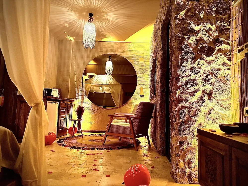 Luxury Oda, Kişiye Özel Havuzlu