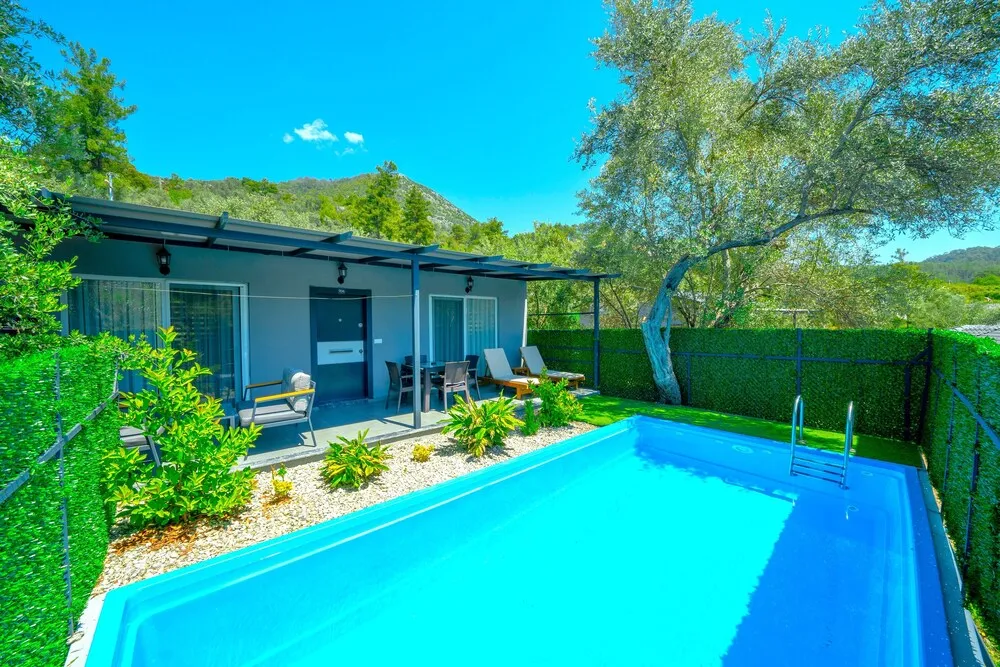 Villa Private Pool and Jacuzzi