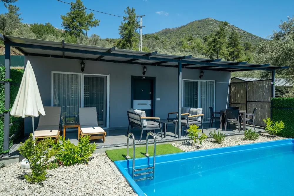 Villa Private Pool and Jacuzzi