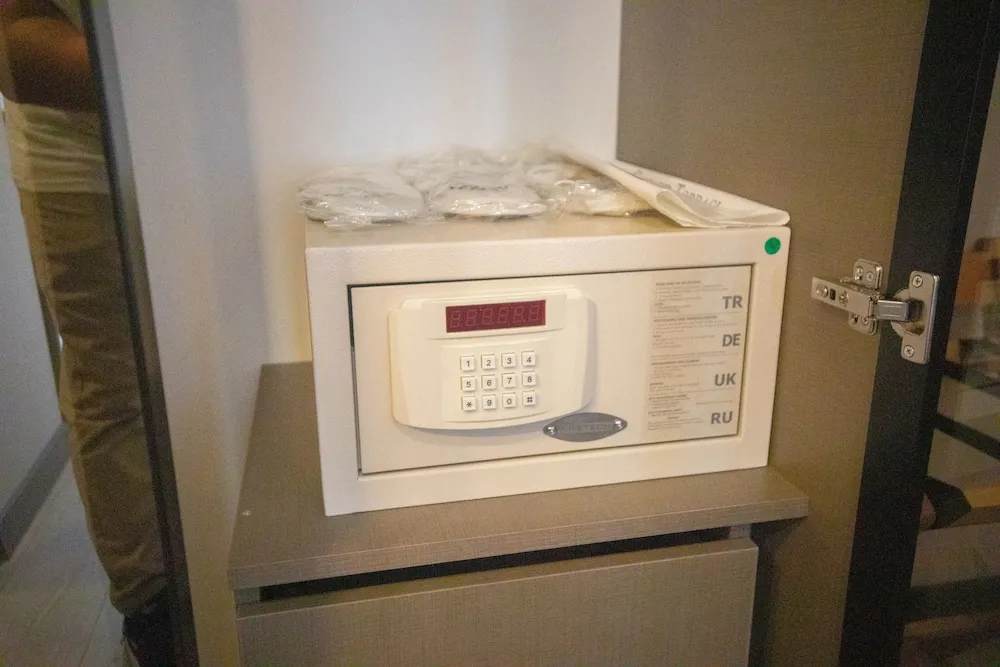 Deluxe Tek Büyük Yataklı Oda, Balkon