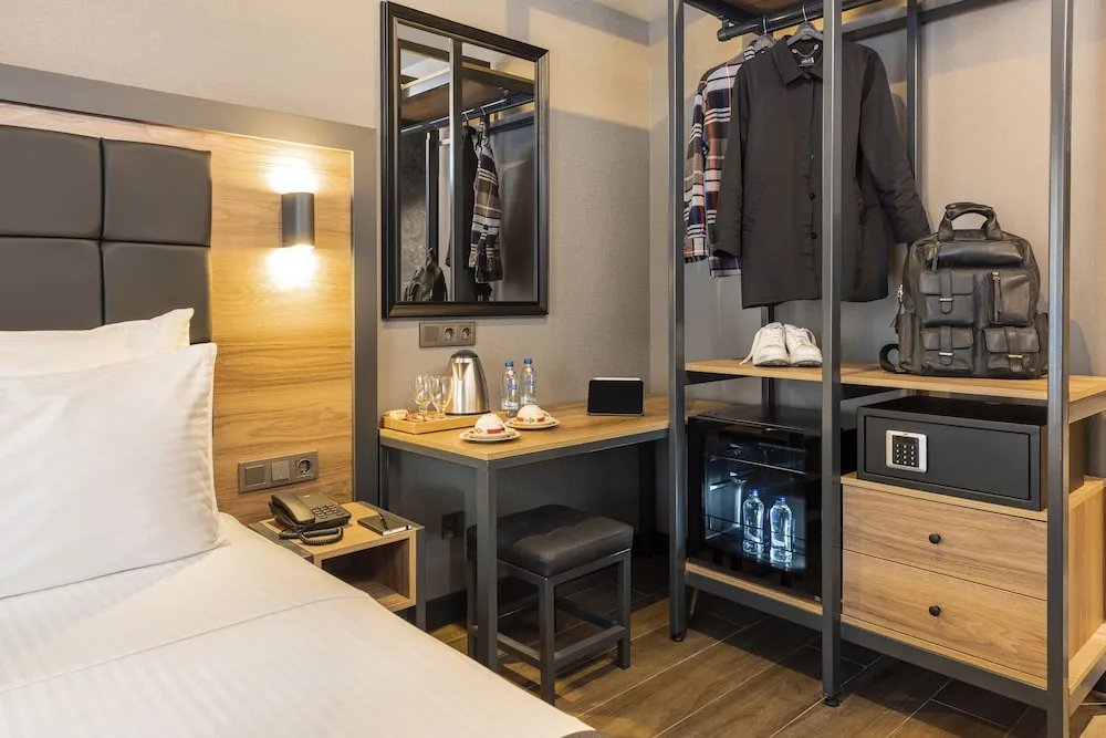 Deluxe Tek Büyük veya İki Ayrı Yataklı Oda