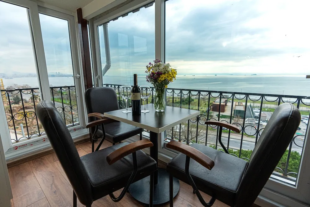 Triple Room with Sea View
