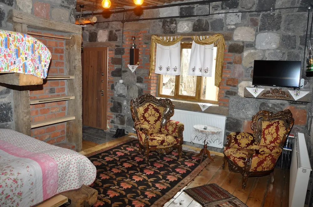 Basic Dağ Evi
