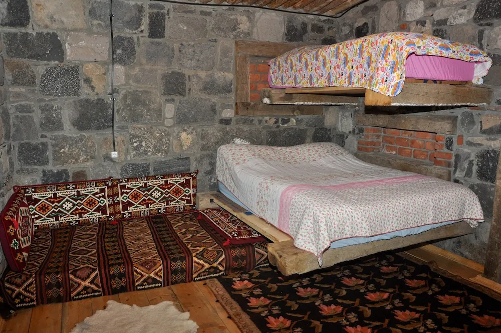 Basic Dağ Evi