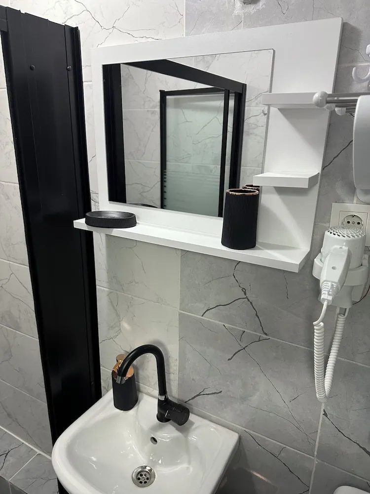 Family Dört Kişilik Oda