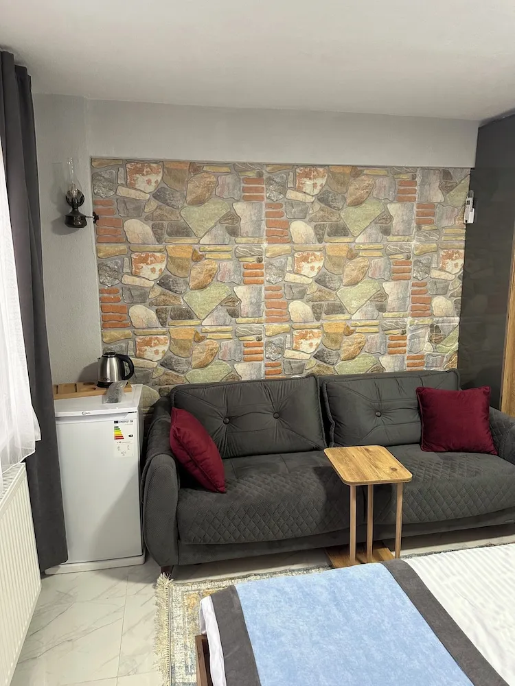 Deluxe Üç Kişilik Oda, Kısmi Deniz Manzaralı