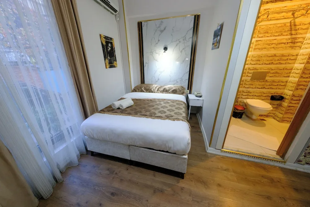 Standard Üç Kişilik Oda