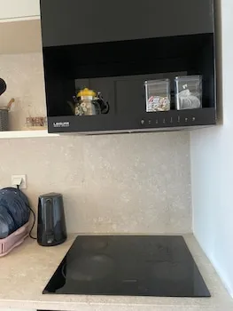Yüksek Katta Şehir Manzaralı 1 Odalı Apart