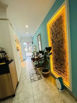 La Maison Bleue