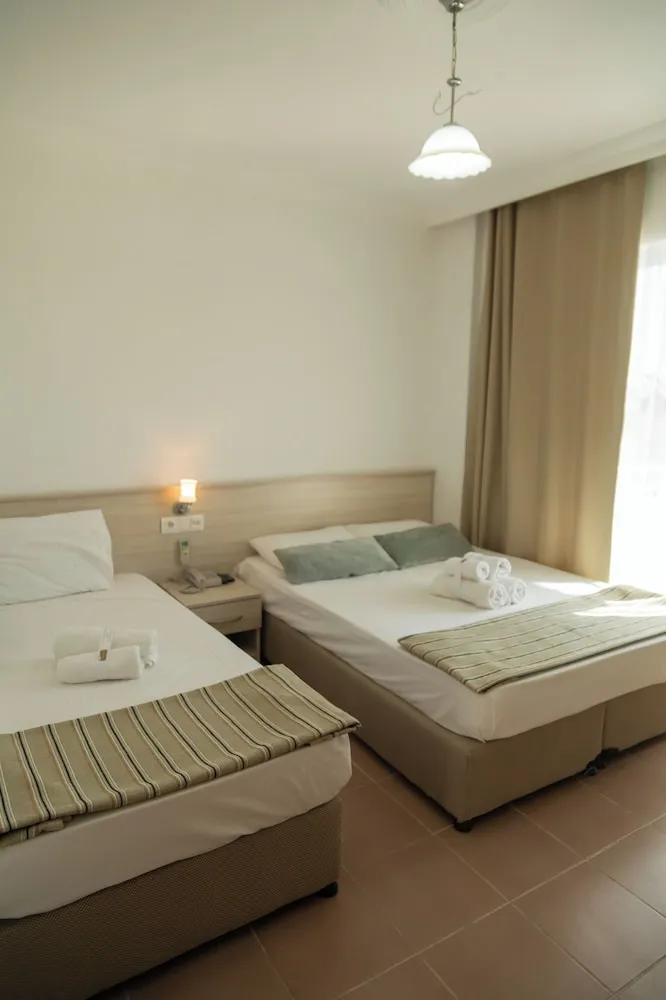 Deluxe Triple Room with Mountain and Sea View