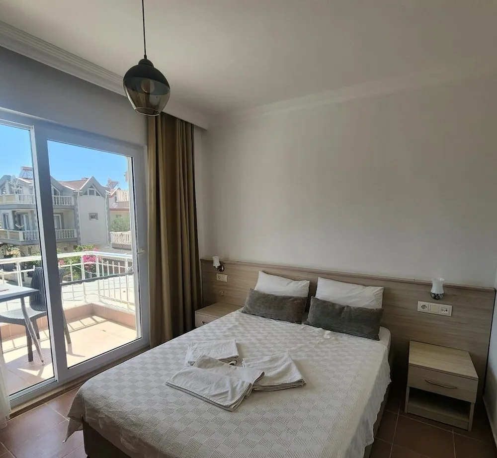 Deluxe Double Room with Mountain and Sea View