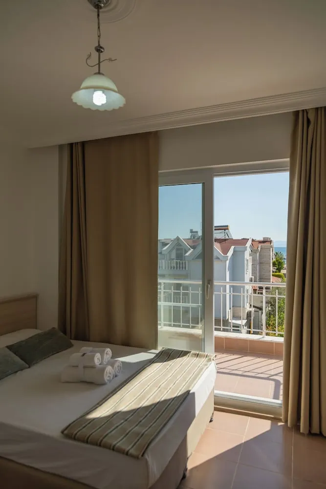 Deluxe Double Room with Mountain and Sea View