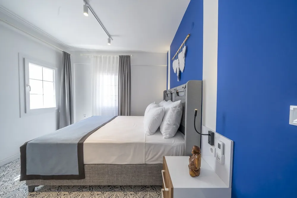 Design Apart Daire, Havuz Manzaralı