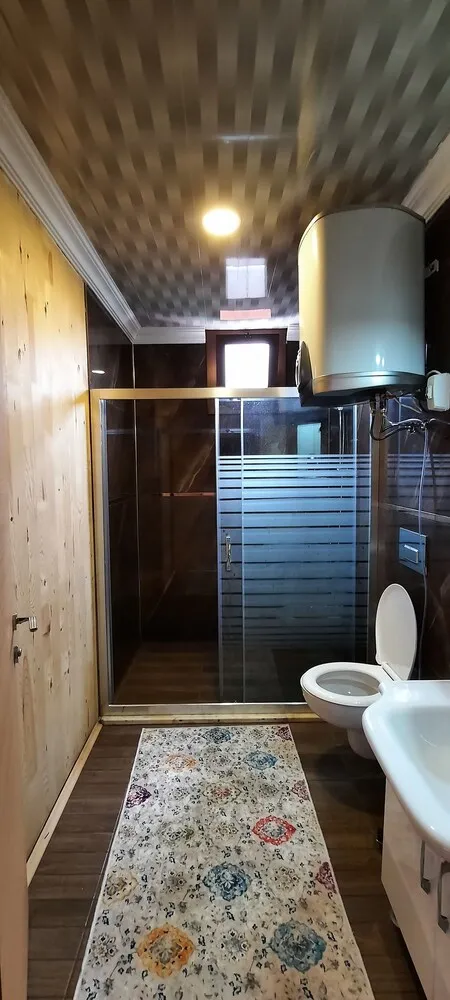 103 Aile odası