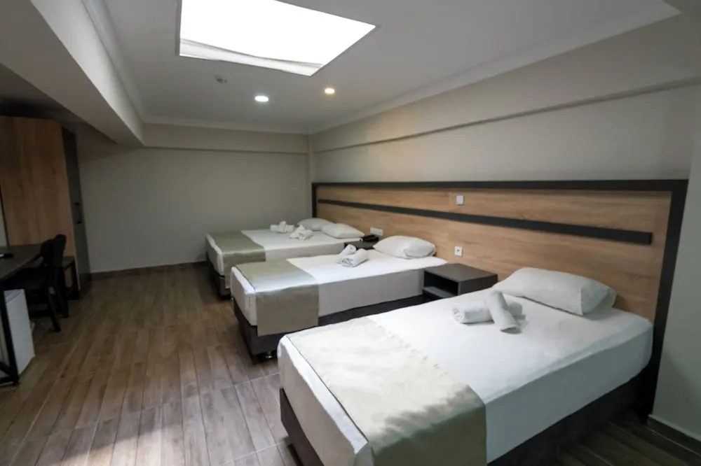 Tavandan Pencelereli Aile Odasi