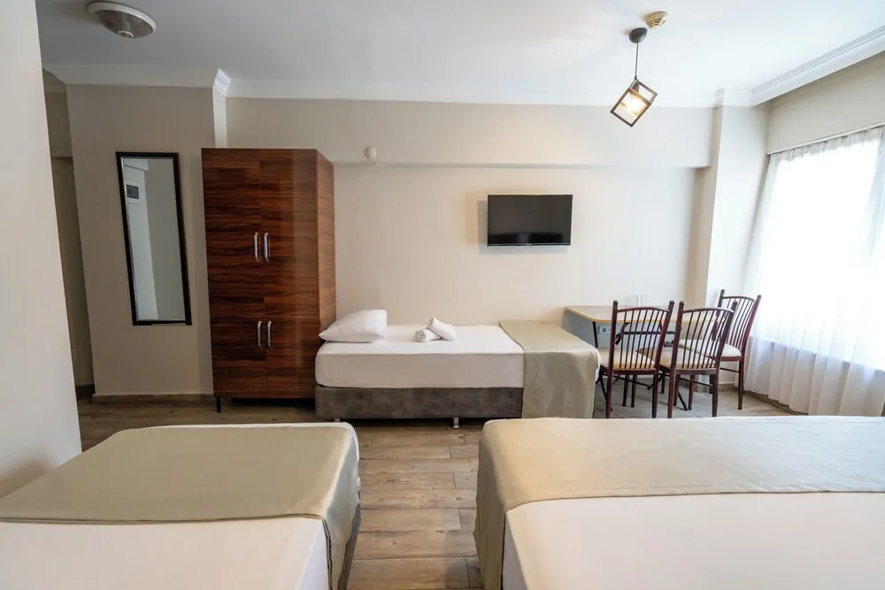 Standard Dört Kişilik Oda