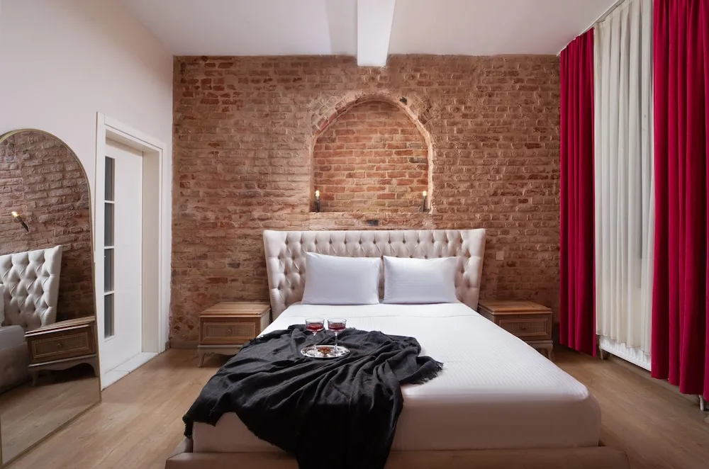 Deluxe Double Room with Brick Wall