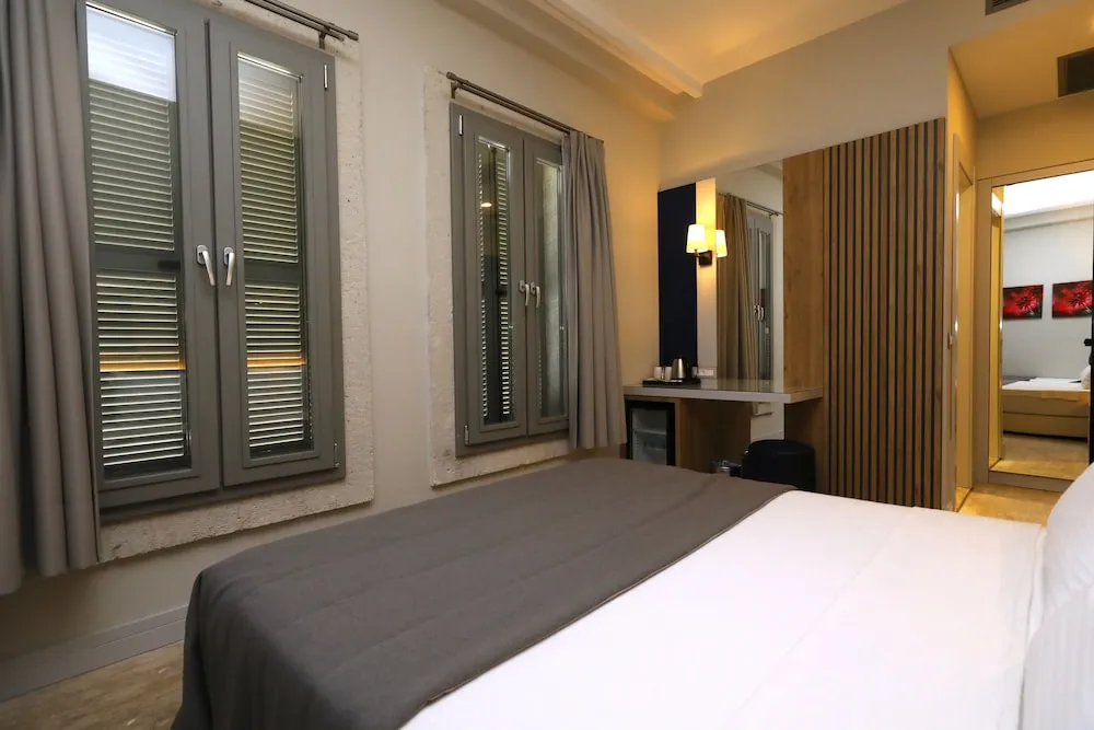 Standard Üç Kişilik Oda