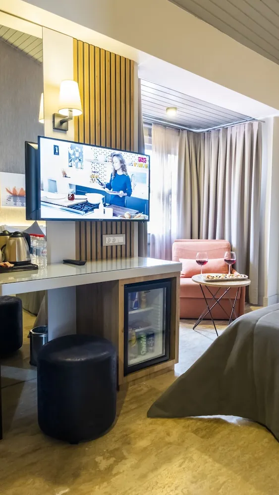 Deluxe Üç Kişilik Oda