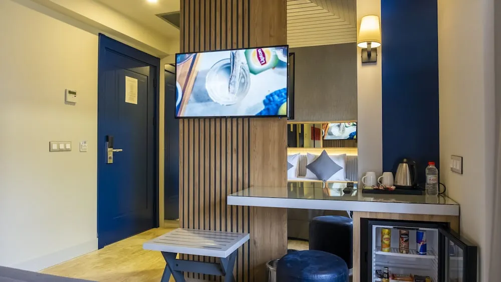 Deluxe Tek Büyük Yataklı Oda