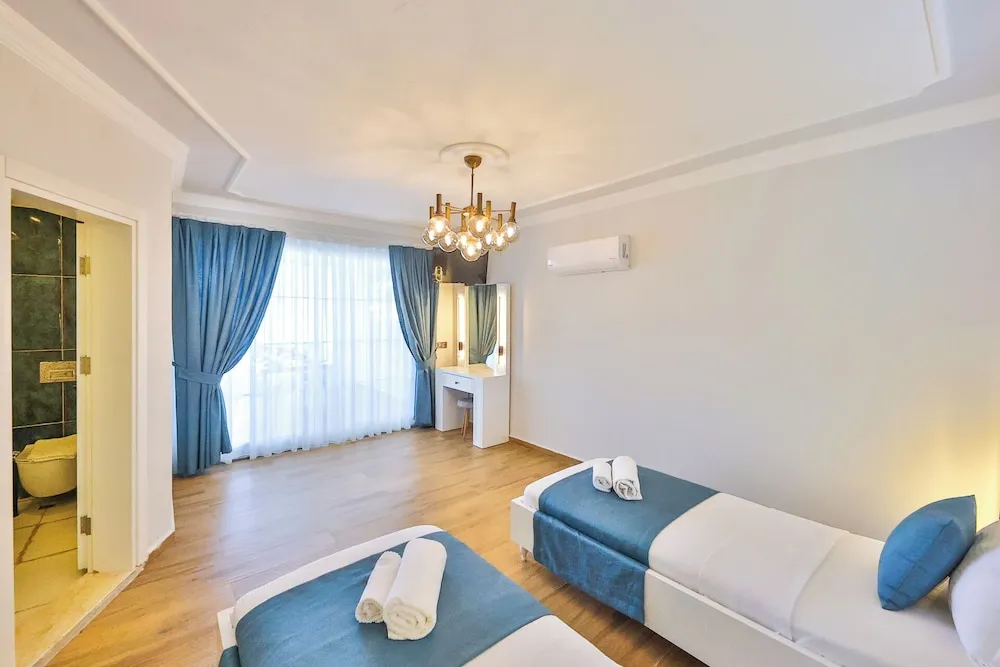 Family Villa, Dağ Manzaralı