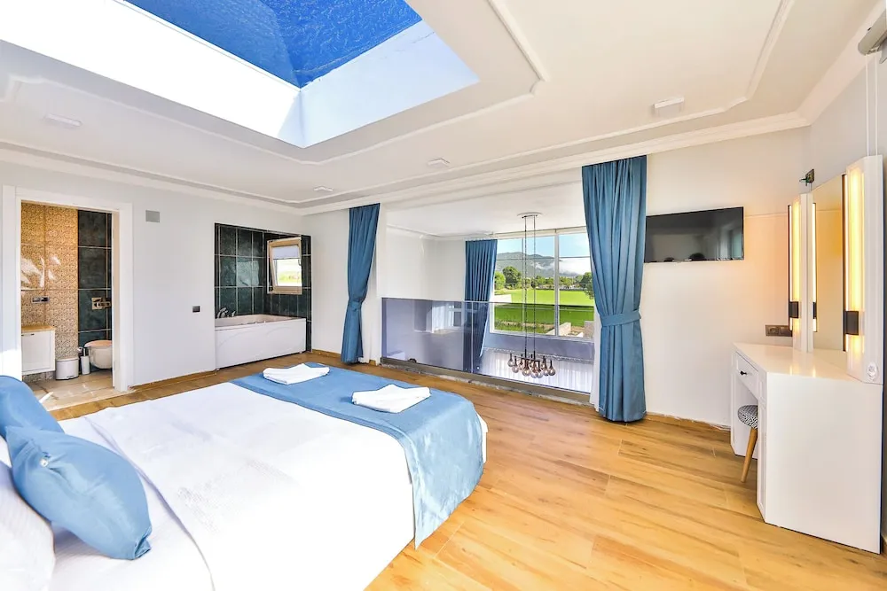 Family Villa, Dağ Manzaralı