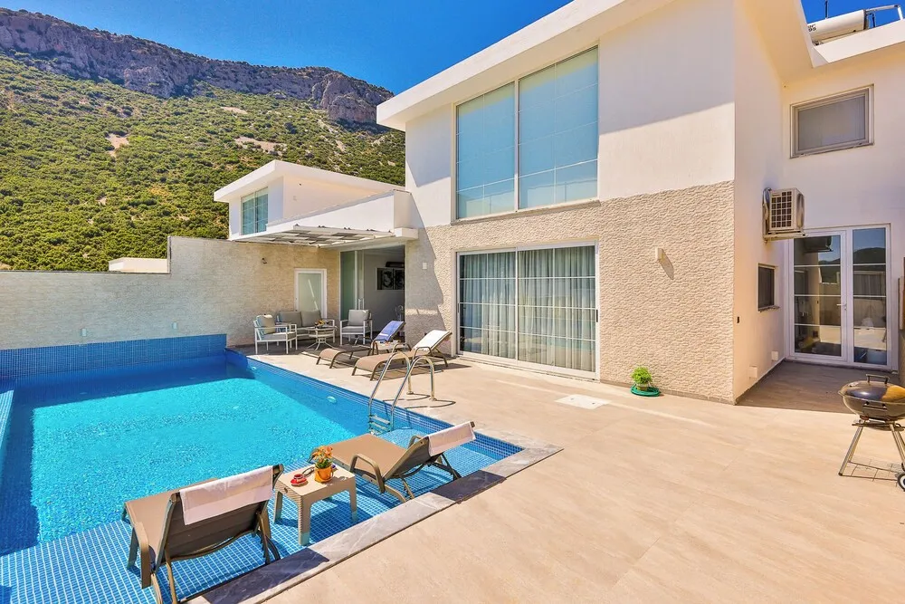Family Villa, Dağ Manzaralı