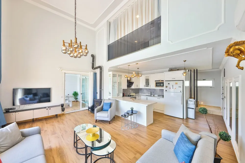 Family Villa, Dağ Manzaralı