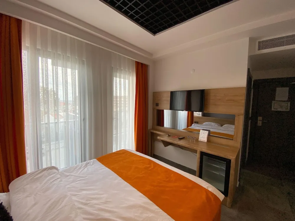 Standard Oda, 1 Çift Kişilik Yatak, Şehir Manzaralı