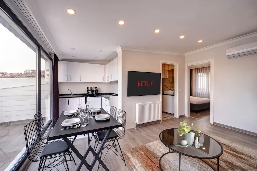 Family Çatı Katı Süiti (Penthouse)