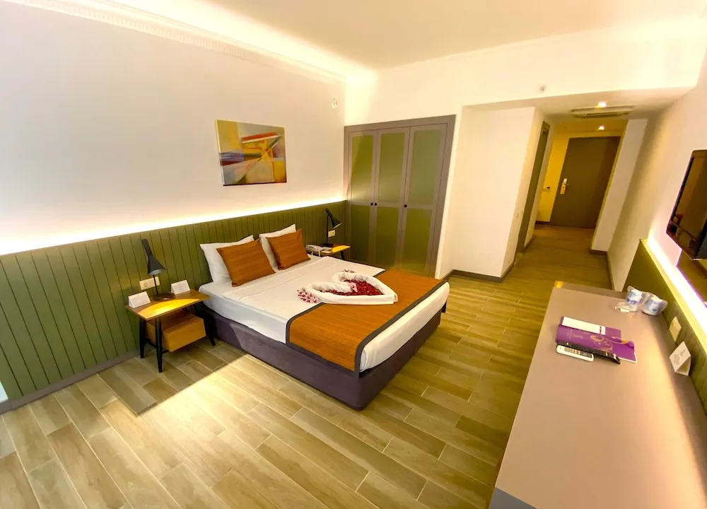 Standard Room, Main Building